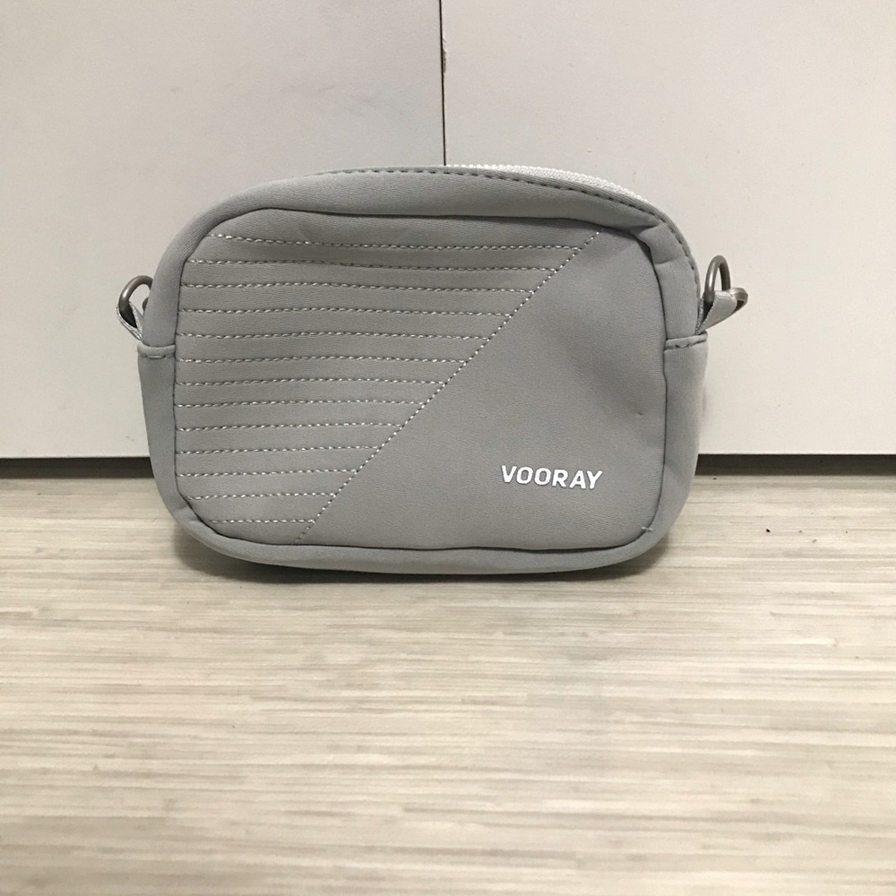 Vooray Clutch